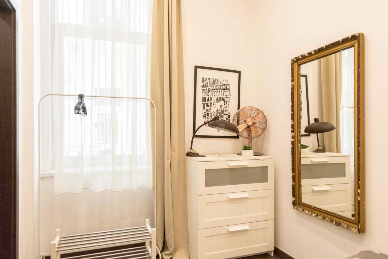 Paulay Design Apartment Budapest Exteriör bild