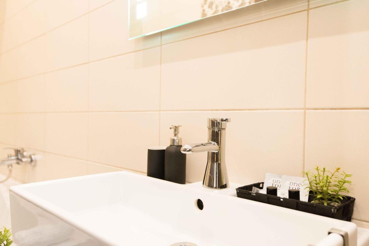 Paulay Design Apartment Budapest Exteriör bild