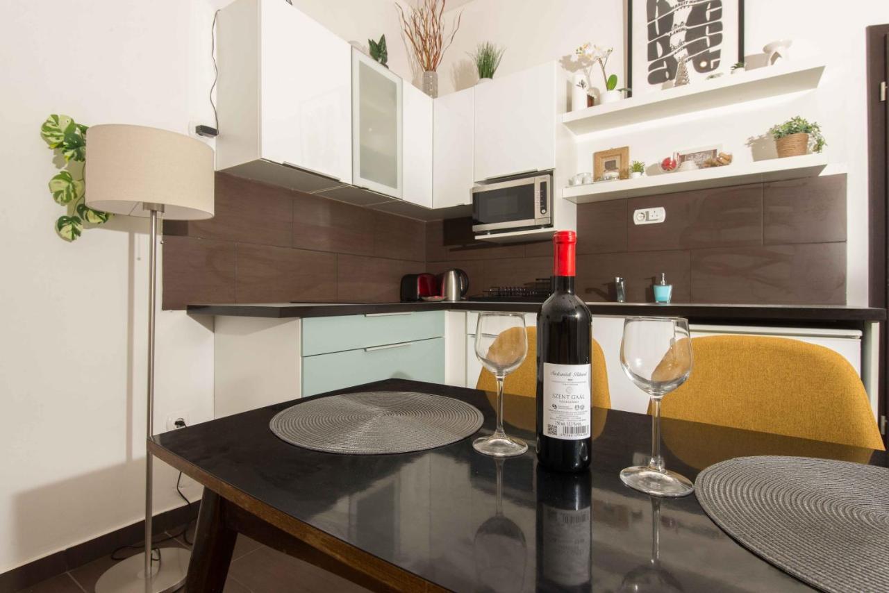 Paulay Design Apartment Budapest Exteriör bild