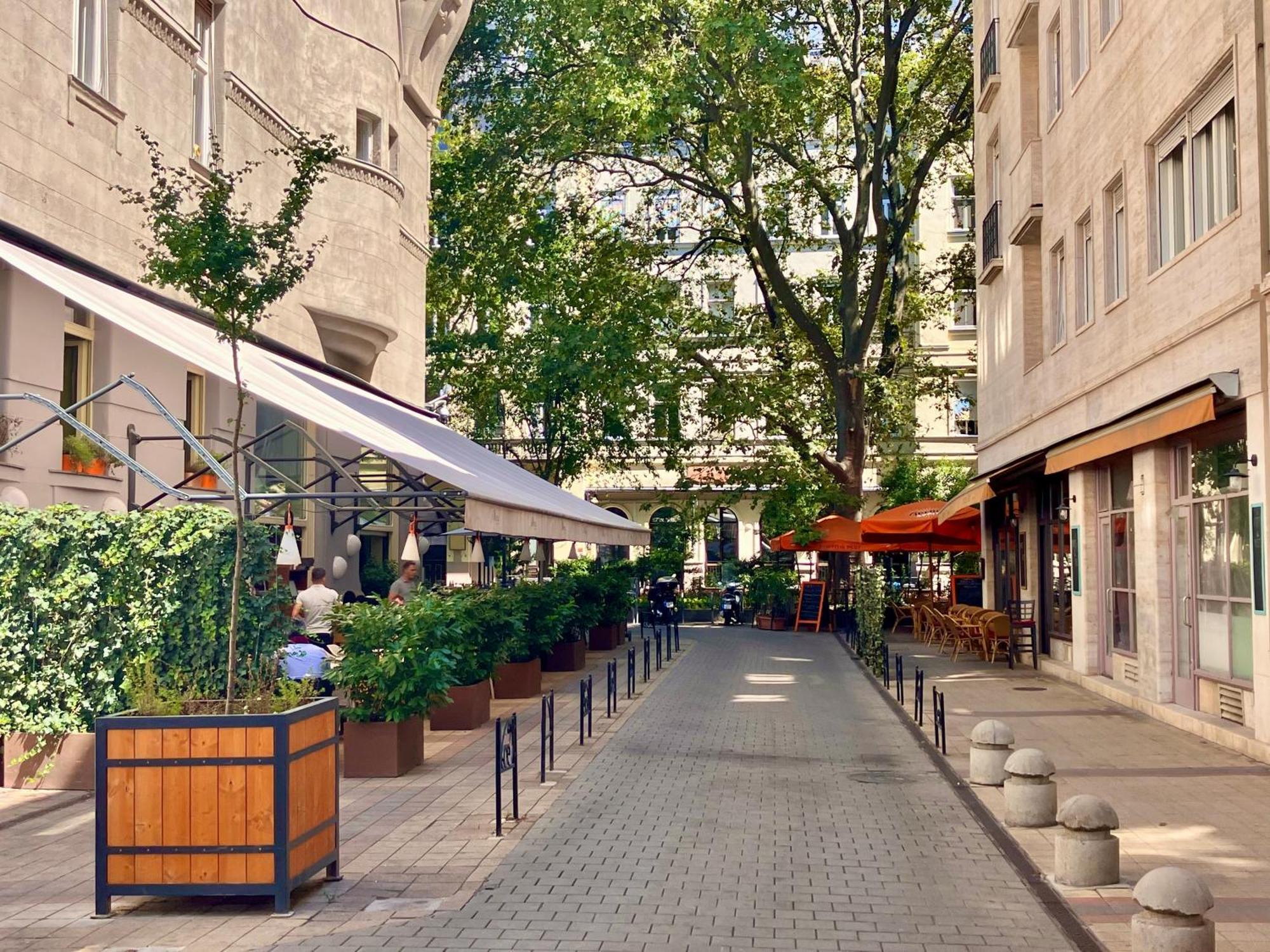 Paulay Design Apartment Budapest Exteriör bild